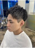 メンズツーブロ刈り上げショートアップバング