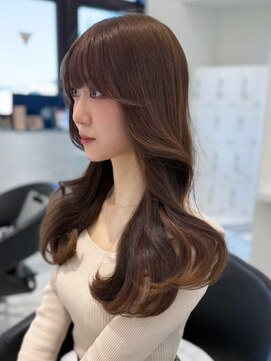 ベレーザシェルト(Beleza scelto) 13023オリーブグレージュ韓国風巻きレイヤーカットくびれヘア