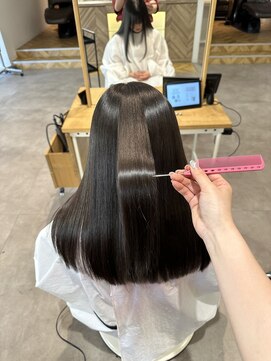 ヤテ(yate') 艶髪水素ストレート