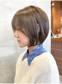 ショートボブレイヤーボブミディアムレイヤーウルフくびれボブ