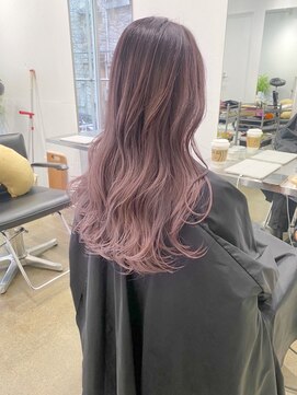 エンネ 新宿(enne) ハイトーンカラー/バーガンディ/レイヤー/髪質改善/縮毛矯正新宿