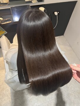 ニッティ(nittio) 縮毛矯正/髪質改善/髪質改善カラー/弱酸性/恵比寿