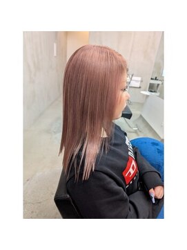 カラフェ(carafe) 艶髪/ピンクベージュ/髪質改善/ダブルカラー