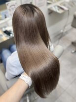 アール 横浜(R)&nbsp;【MOMO】ブリーチ1回ミルクティーベージュ/ハイトーン/ブリーチ