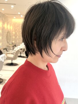 コード(Chord) シークレットハイライト、癖を活かしたショート［谷合