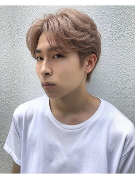 ラグナ(LAGUNA) メンズ/ミディアムショート/センターパート/ミルクティーカラー