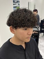 ノイセルヘアー(Noisyle Men's hair)&nbsp;リバースセンターパート/ニュアンスパーマ/ダウンバング/MEN'S