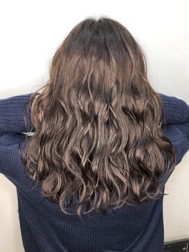 オースト ヘアー ステラ 新宿店(Aust hair Stella) ラフウェーブロング×艶ブランジュ【YAMA】