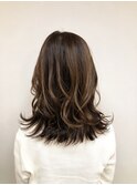 《TOPHAIR 玉島店/ ちゃみ》揺れるミディ×ブラウン