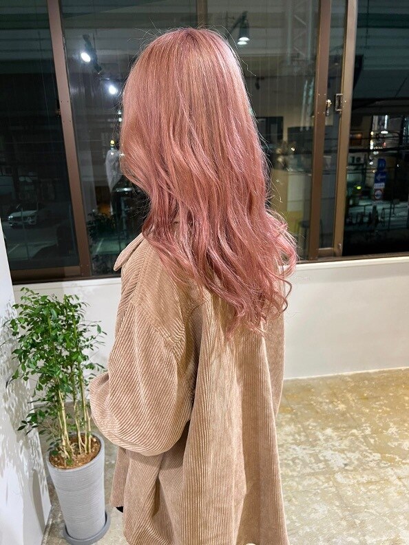 オシャレ可愛いハイトーンカラー_淡いコーラルピンク_：L165184918
