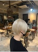 【ROJITHA表参道原宿】ホワイトベージュ×ケアブリーチ