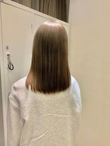 ブロッサム ひばりヶ丘(Blossom)&nbsp;0代30代大人可愛い髪質改善カラーアッシュグレージュ透明感