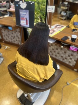 ヘア ショップキャリー 他店で失敗！？艶髪復活サラサラストレート♪