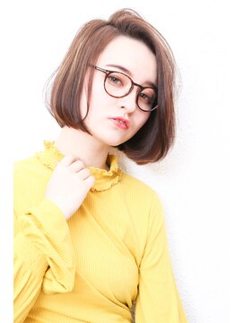 モニカ 西宮北口(Monica) 前下がりボブ・  内巻きワンカール・  ボブショート・暗髪