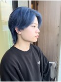 メンズカット センターパート ウルフカット 派手 青髪 ブリーチ