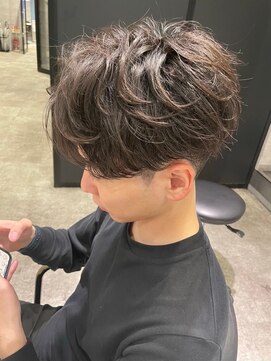 バックス メンズヘアー(BUCKS men's hair) センターパート/マッシュ/ツイストスパイラル/サーフカール