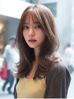 ダル 渋谷/表参道(DAL.)&nbsp;ミディアムレイヤーバタフライカットハッシュカットダークグレー