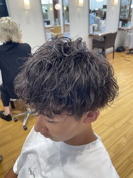 ノット(knot.) なみ巻きパーマ