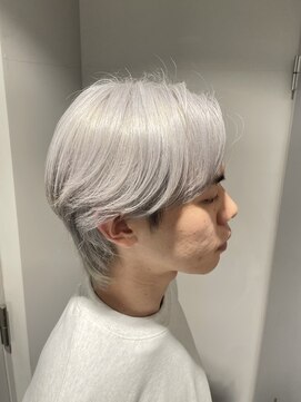 ユウル 横浜(juhl.) シルバーカラーブリーチダブルカラーメンズハイトーンカラー横浜