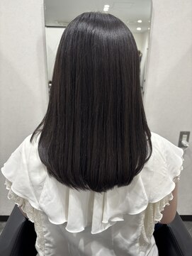 セカンド(Second) Second   ×　ストレートヘア