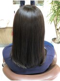 ツヤストレートヘアー