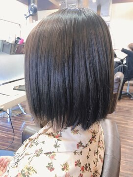 カスガウラ美容室 ストレート&透明感カラー