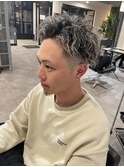 20代30代メンズツイストパーマ束感トラッドオシャレ感ショート