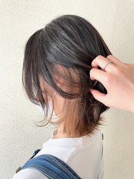 アッシュ 西荻窪店(Ash) ベージュインナー×ブラック