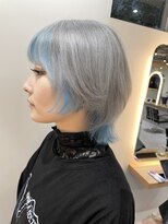 サロンドミルク 新百合ヶ丘店(salon de MiLK)&nbsp;ケアブリーチで染めるアイスブルーカラー【新百合ヶ丘】