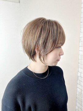 アイズ 本厚木(AIZU) 丸みショート