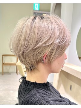 ウル 名古屋栄(ulu) 大人気くびれショート