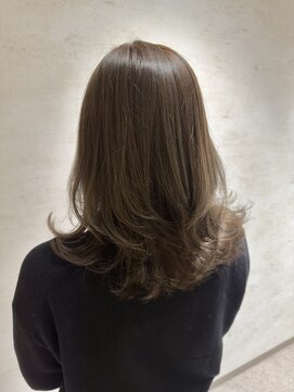 ジル アンク(Jill ankh) 《Jill ankh 姫路駅前》透明感カラー×くすみオリーブカラー