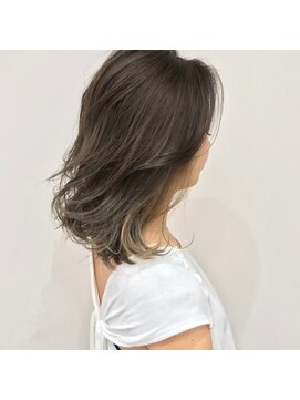 パロ(PALO) アッシュブラウン