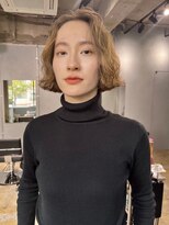 イシ(isi)&nbsp;blond bob