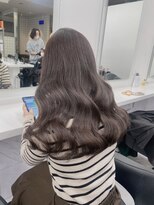 ワンハンドレッドワン(101)&nbsp;【 限定 カトウ ヒュウガ指名 】グレーアッシュ♪