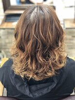 アトリエナガノ(atelier nagano) ニュアンスカラー/センターパート/ツヤ髪スタイル/ブルージュ