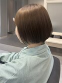ショートボブ