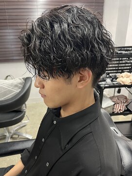 マーズ(MARS) ツイストスパイラル/刈り上げセンターパート/ブルーブラック