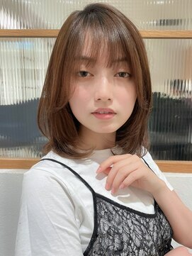 ステアケース 武蔵小杉店(stair:case) レイヤーボブひし型ボブ大人かわいいオリーブベージュ秋ヘアー