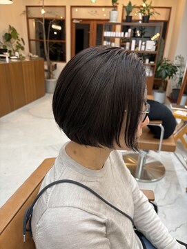丸みショートボブ