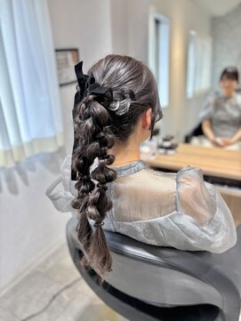 ビーケアーズ リアン(be-cares Lien) ツイン編み下ろし
