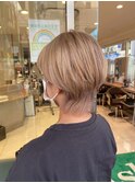 脱白髪染め