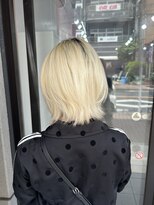 レゼ 町田(ReZE)&nbsp;ホワイトブロンドブリーチ2回～ハッシュカット