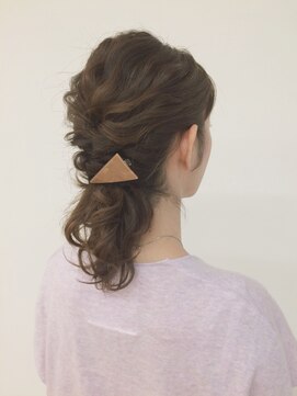 ピエドプールポッシュ(PiED DE POULE POCHE) ＊ arrange hair ＊  ×  三角バレッタ
