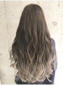 重軽スタイル×グラデーションカラー