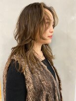 ノク(nok)&nbsp;ハイライトウルフ_フェザーバングラベージュボブルフ