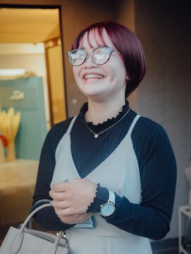 カラン(caran) マッシュショート×ワインレッド【@hair_mazda】