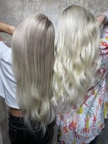 ボヤージュニケ(Voyage Nike)&nbsp;王道ベージュ&ホワイトベージュ