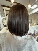 ボブ×オリーブグレージュ