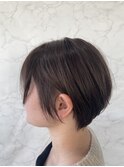 ショートボブ